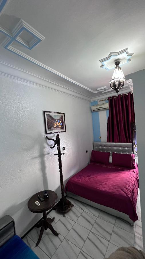 Hotel Sevilla เชฟชาอูน ภายนอก รูปภาพ