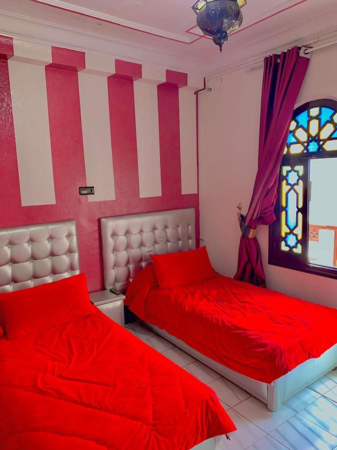 Hotel Sevilla เชฟชาอูน ภายนอก รูปภาพ