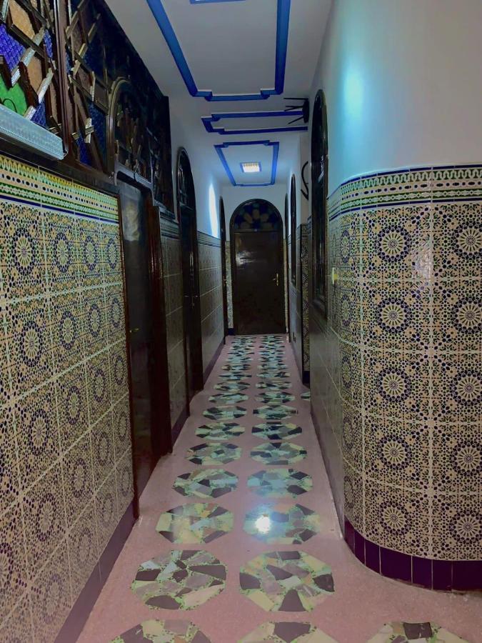Hotel Sevilla เชฟชาอูน ภายนอก รูปภาพ