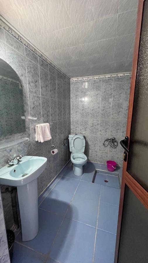Hotel Sevilla เชฟชาอูน ภายนอก รูปภาพ