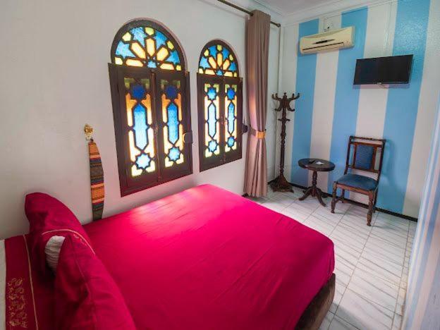 Hotel Sevilla เชฟชาอูน ภายนอก รูปภาพ